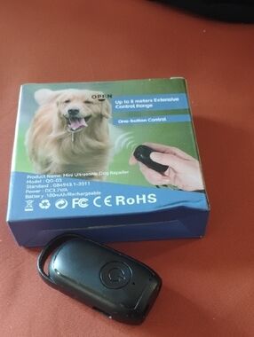 Mini Ultrasonic Dog Repeller - Black